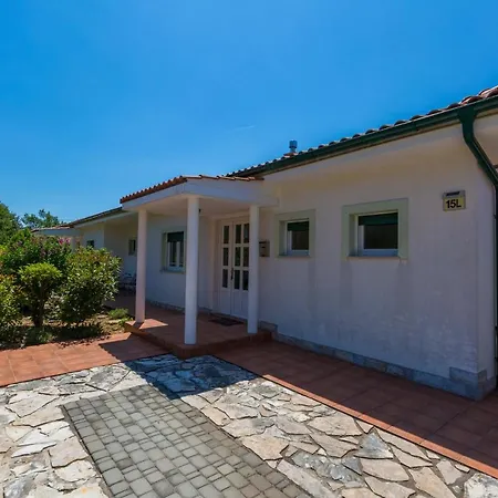 Ivanka - Tribalj Apartman